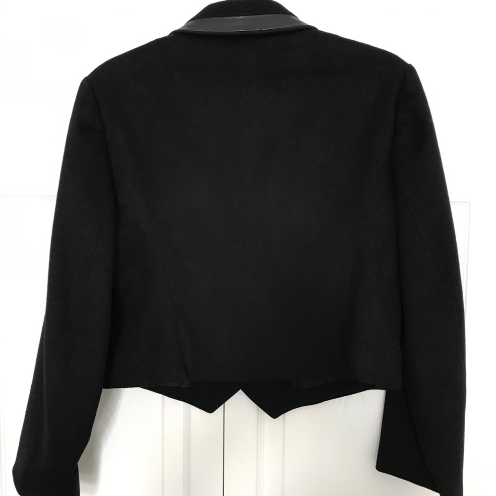 Hermès Cropped Tuxedo Jacket w/Leather Trim sz 44 - Picture 5 of 12